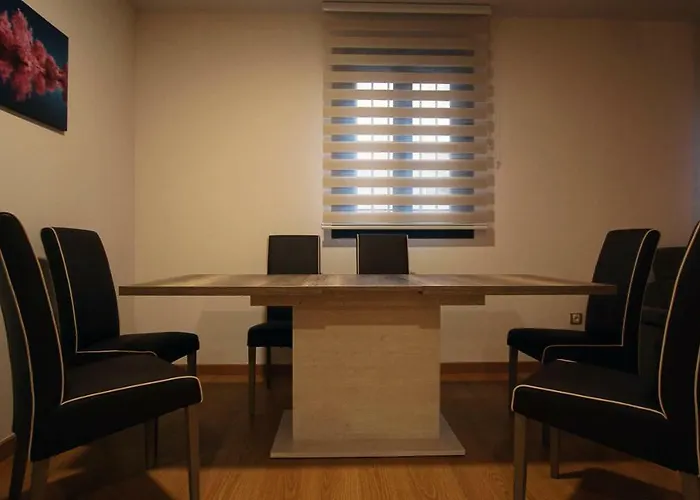 Con Garaje, El Barco * Toledo